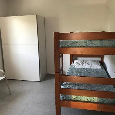 Seaview Maria-antonia Апартаменты *
